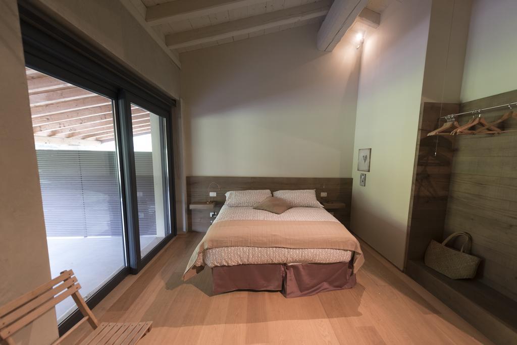 Agriturismo Locanda Del Pesco Collebeato Bagian luar foto